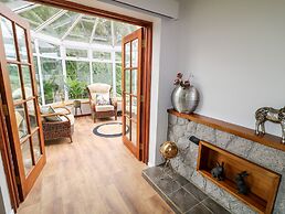 Glebe Farm Cottage