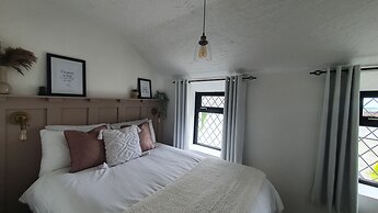 Green Cottage