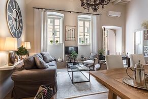 Casa Janca in Lucca With 1 Bedrooms and 2 Bathrooms