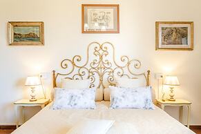 Casa Emy in Lucca With 3 Bedrooms and 2 Bathrooms