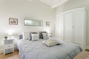 Casa Raffa in Lucca With 2 Bedrooms and 2 Bathrooms