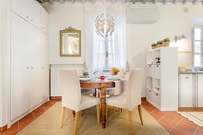 Casa Santa Zita in Lucca