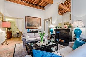 Casa Simonetta in Lucca