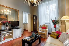Casa Opera in Lucca With 2 Bedrooms and 2 Bathrooms