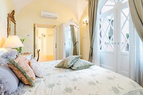 Casa Vera in Lucca With 2 Bedrooms and 2 Bathrooms