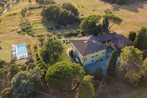 Villa Duemani - Pickleball Retreat