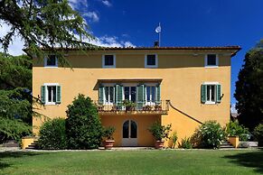 Villa Duemani - Pickleball Retreat
