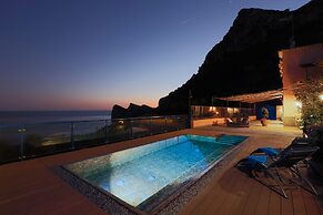 Villa The Phoenix in Nerano