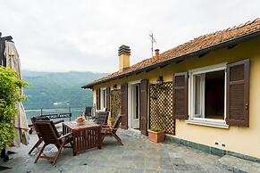 Co-b730-alem2at - Dreaming Terrace