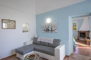 Casa Punta Paradiso - Romantic Seaside Retreat