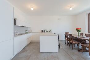 C0-e569-lbag97b2 - Dream Lake Apartment 2
