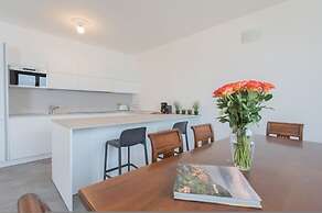 C0-e569-lbag97b2 - Dream Lake Apartment 2