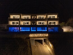 Valarin Napoli Luxory Apartment Wellness