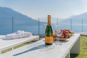 Valarin Napoli Luxory Apartment Wellness