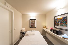 Valarin Napoli Luxory Apartment Wellness