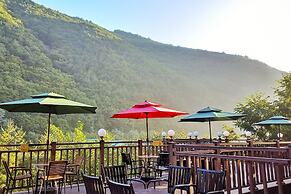 Taebaek Hotel