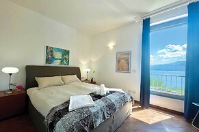 Gaeta 'lake View'