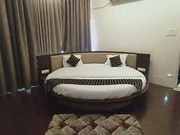 Hotel Udayanraje Palace