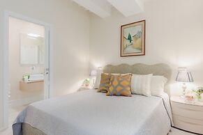 The Silk Thread the Luxury 3 Bedrooms Apartment
