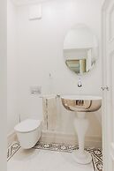 The Silk Thread the Luxury 3 Bedrooms Apartment