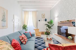 The Silk Thread the Luxury 3 Bedrooms Apartment