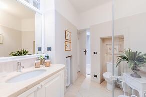 Casa Pitt in Lucca With 3 Bedrooms and 2 Bathrooms