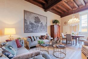 Casa Pitt in Lucca With 3 Bedrooms and 2 Bathrooms