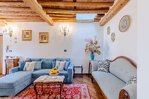 Casa La Guardia a 3 Bedrooms Panoramic Apartment