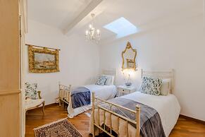 Casa La Guardia a 3 Bedrooms Panoramic Apartment