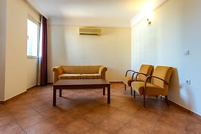 CAPRICE BEACH HOTEL