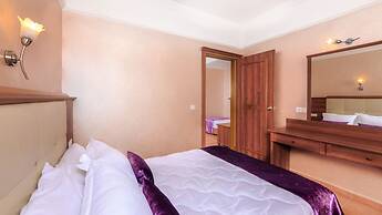 CAPRICE BEACH HOTEL