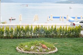 CAPRICE BEACH HOTEL