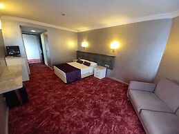CAPRICE BEACH HOTEL