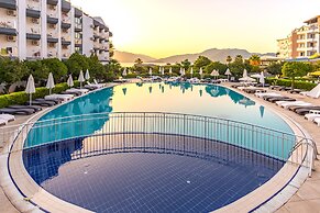 CAPRICE BEACH HOTEL