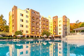 CAPRICE BEACH HOTEL