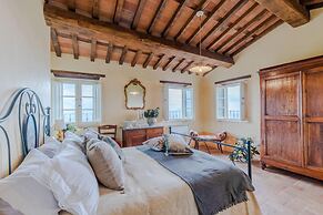 Tuscan Fizz Villa a Vineyards Retreat