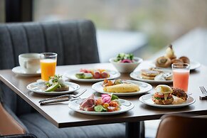 Fuji Speedway Hotel - The Unbound Collection by Hyatt
