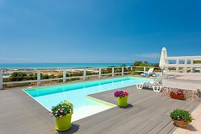 Villa Renzo Large Private Pool Sea Views A C Wifi