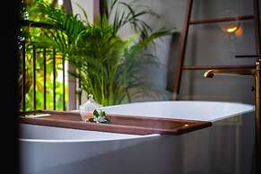 Thai Fight Hotel