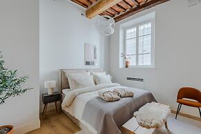 Casa Lazzaro Contemporary Ground Floor Apartment