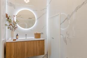 Casa Lazzaro Contemporary Ground Floor Apartment