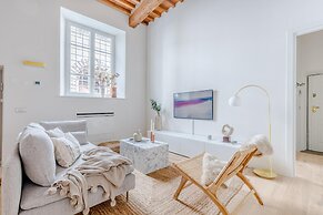 Casa Lazzaro Contemporary Ground Floor Apartment