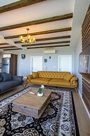 Poison Garden Suite & SPA