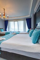 Poison Garden Suite & SPA