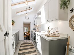 Sandacre Cottage