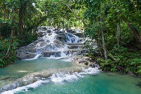 Sandals Dunns River  - Couples Only - All-inclusive