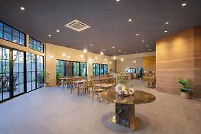 Centara Life Wisma Hotel Ratchaburi