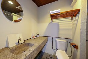 Collection O Ivory Hotel & Resort