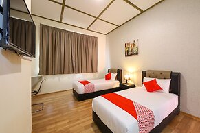 Collection O Ivory Hotel & Resort