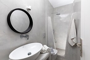 White Element